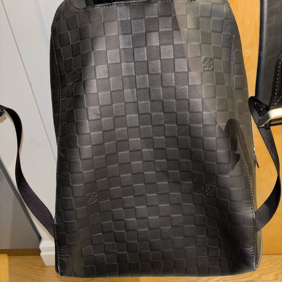 Louis Vuitton Back Pack - Picture 5 of 6